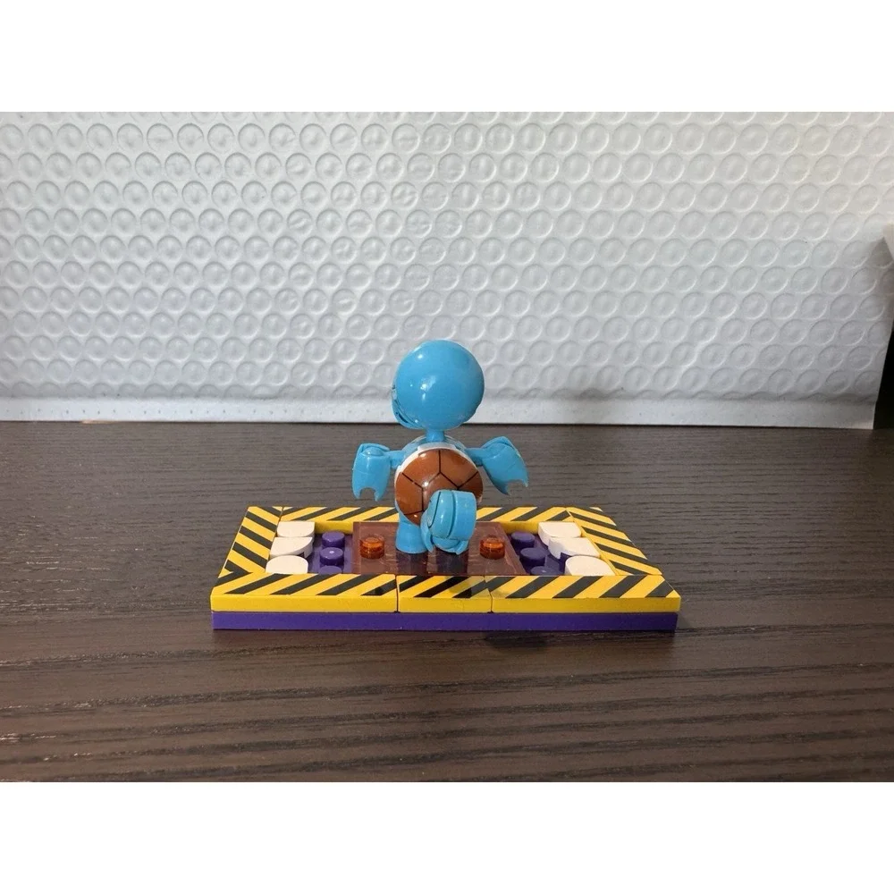 Mega Construx Pokemon Poke Ball Squirtle Creature Water Building Kit For Kid Fun